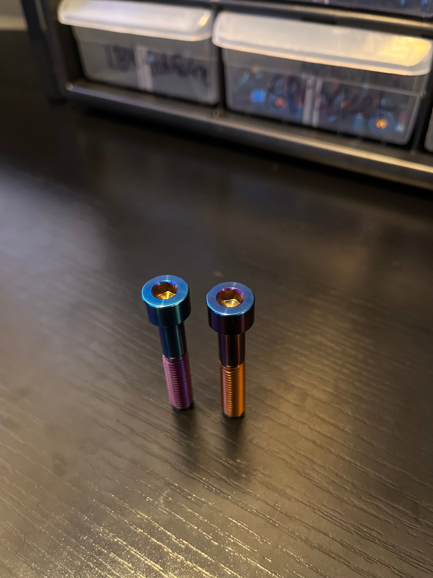 Ultra Bee / LBX Throttle Bolts (Set of 2)