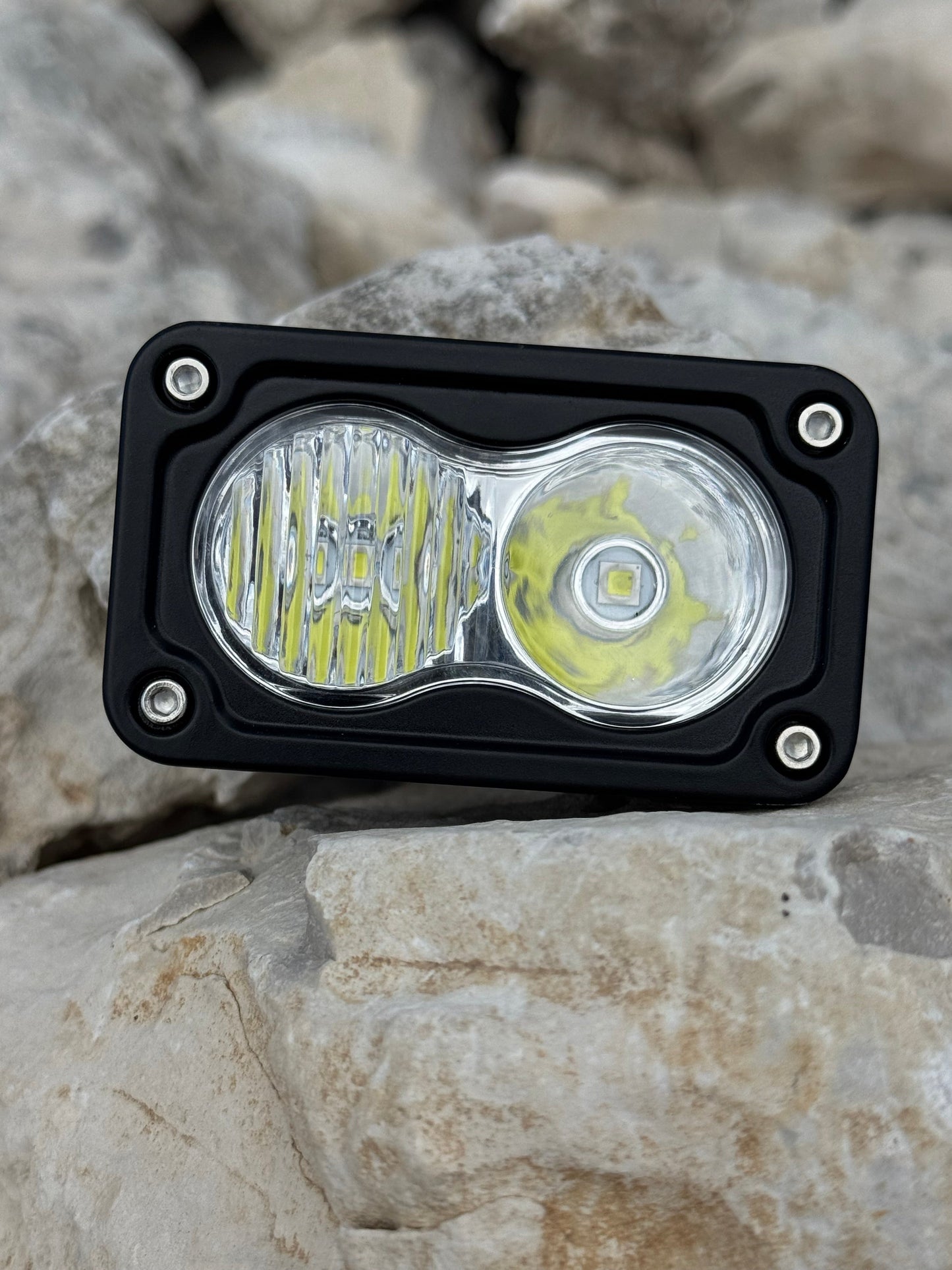 Battery Powered Baja Light