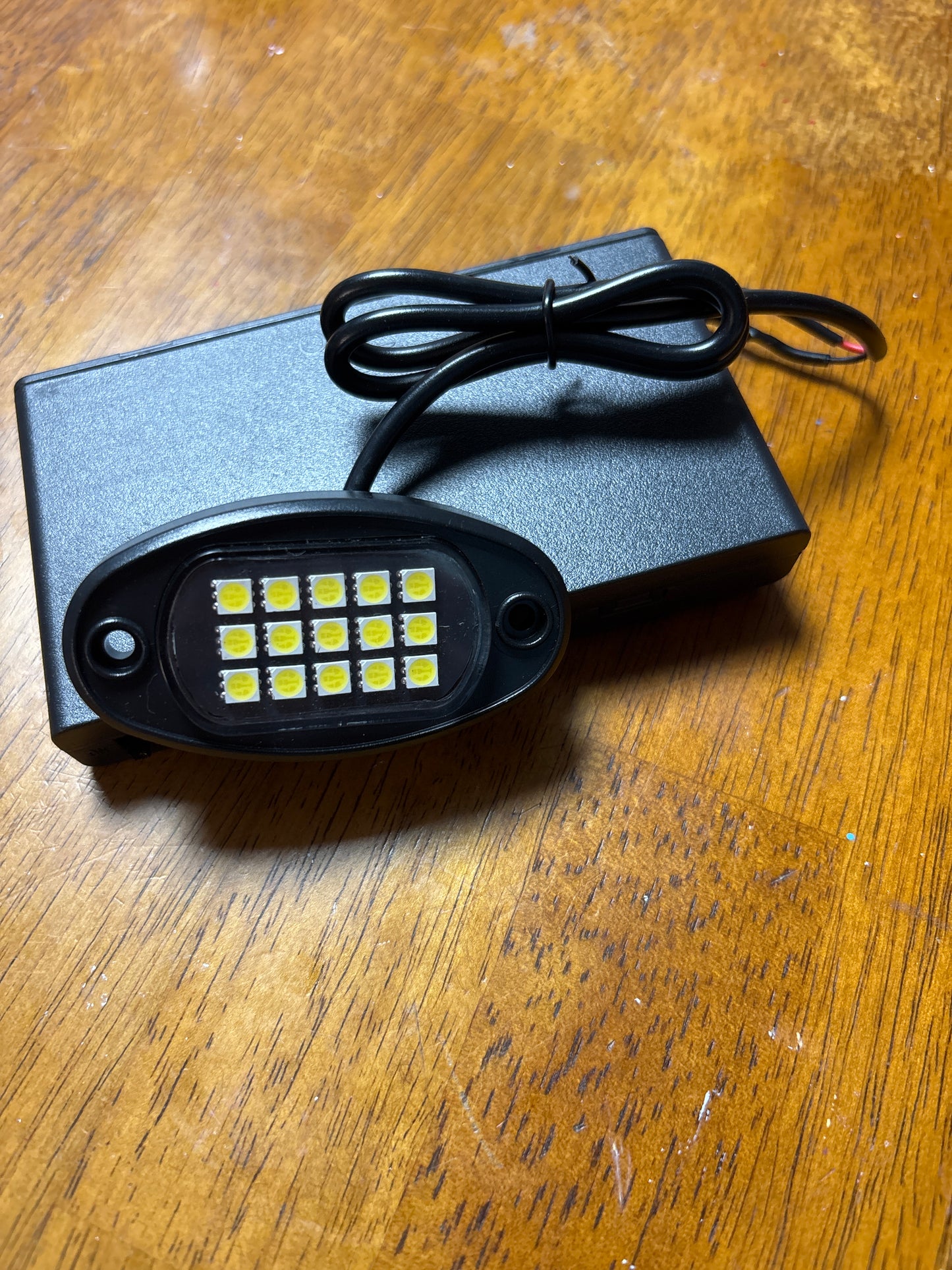 Budget battery rock light v2