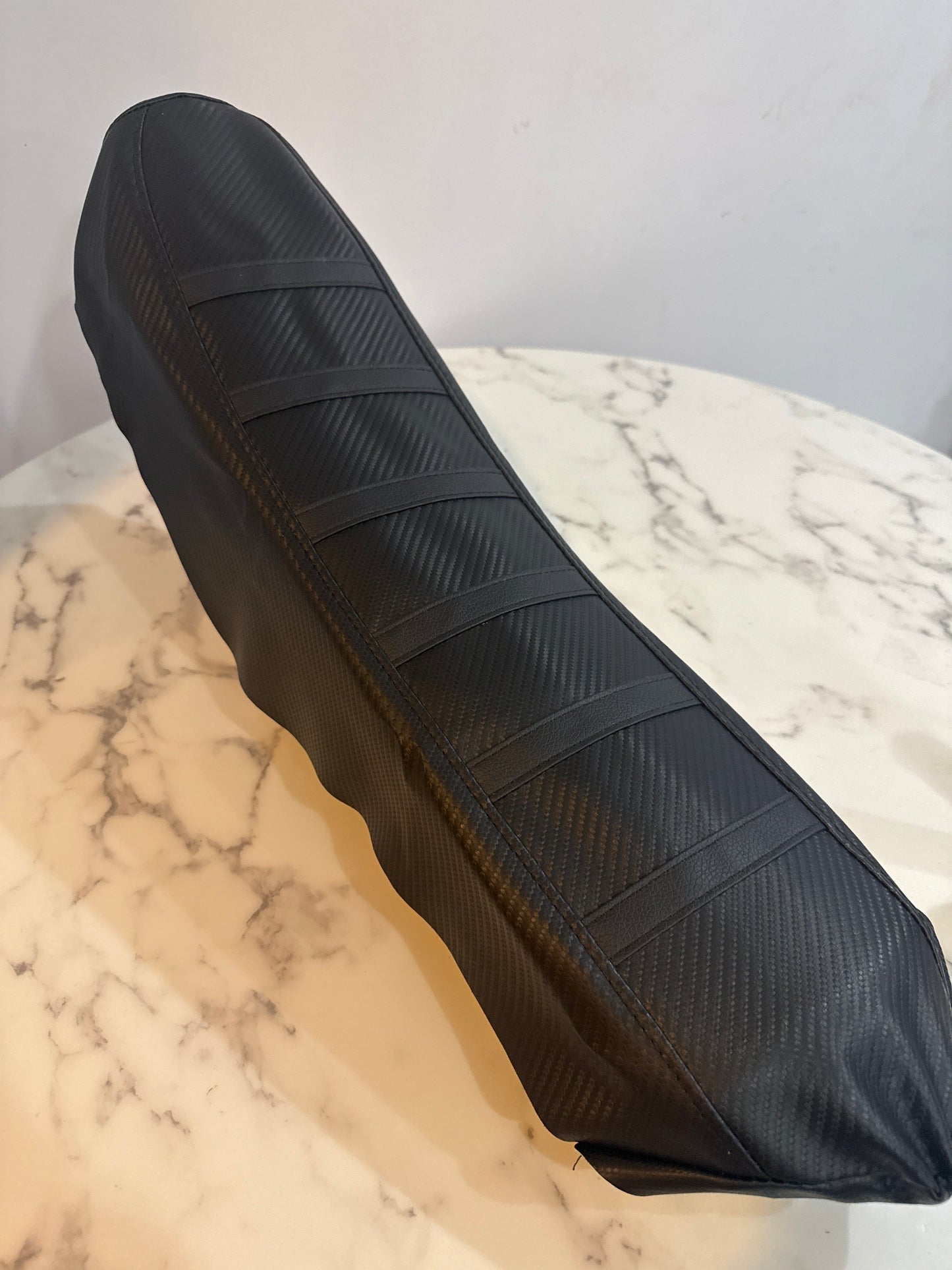 Black Ribbed Tuttio Soleil 01 Seat Cover