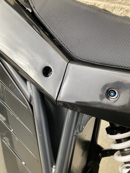 RTR Titanium Plastics Bolt Kit