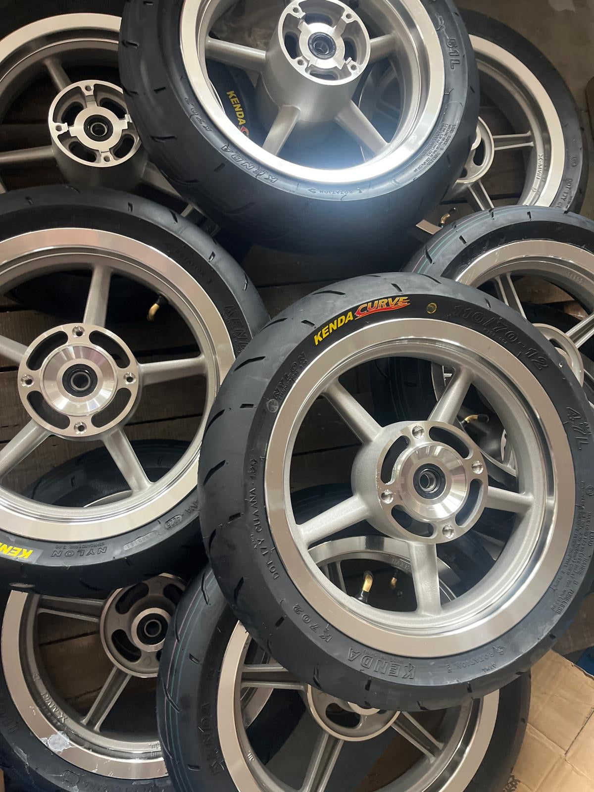 Chrome Tuttio / Razor / Yozma Supermoto Wheel Set