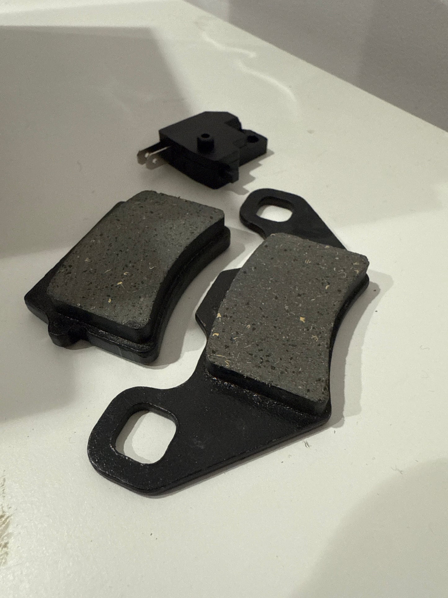 Brake Pads + Sensor Replacement – Upgraded Tuttio Brakes