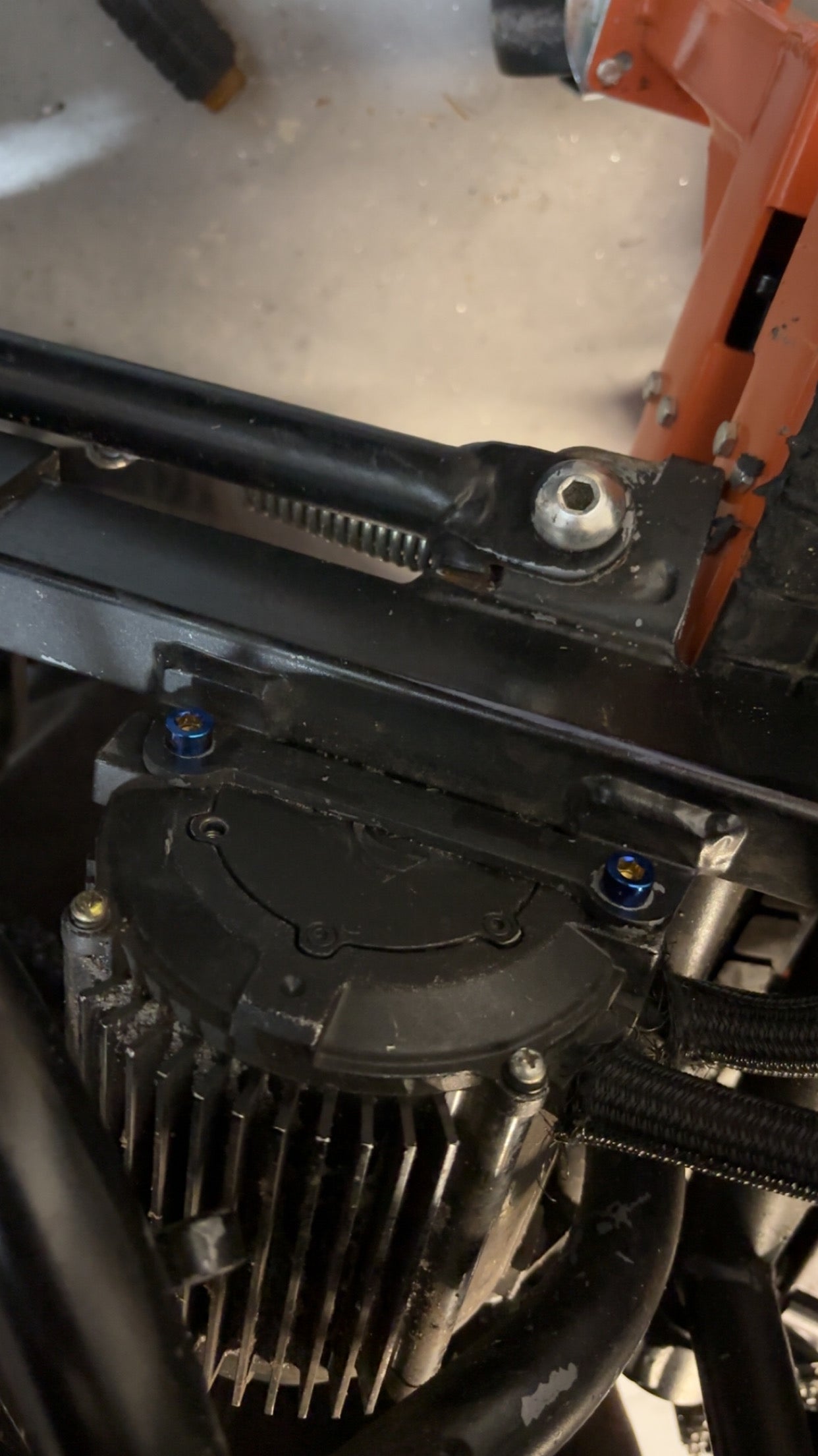 Razor Titanium Bolt Kit