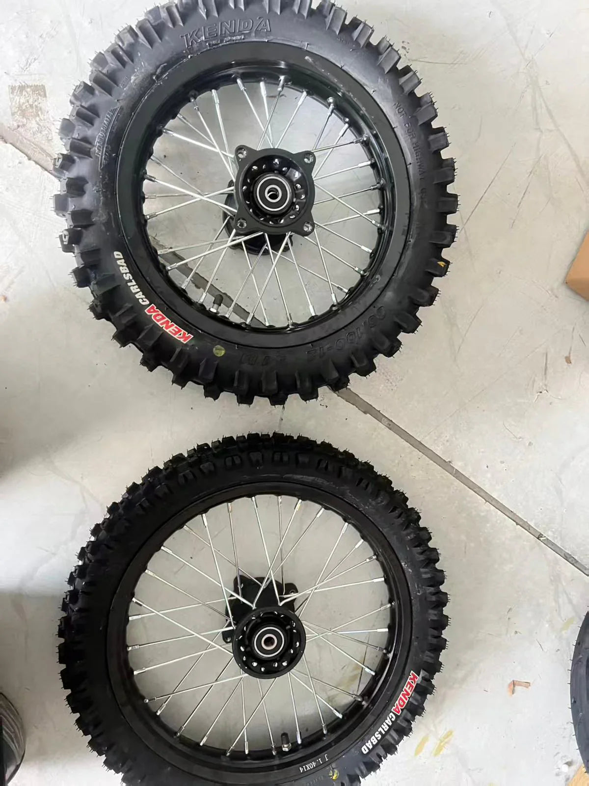 Tuttio Soleil 01 14/17 Dirt Wheel Set