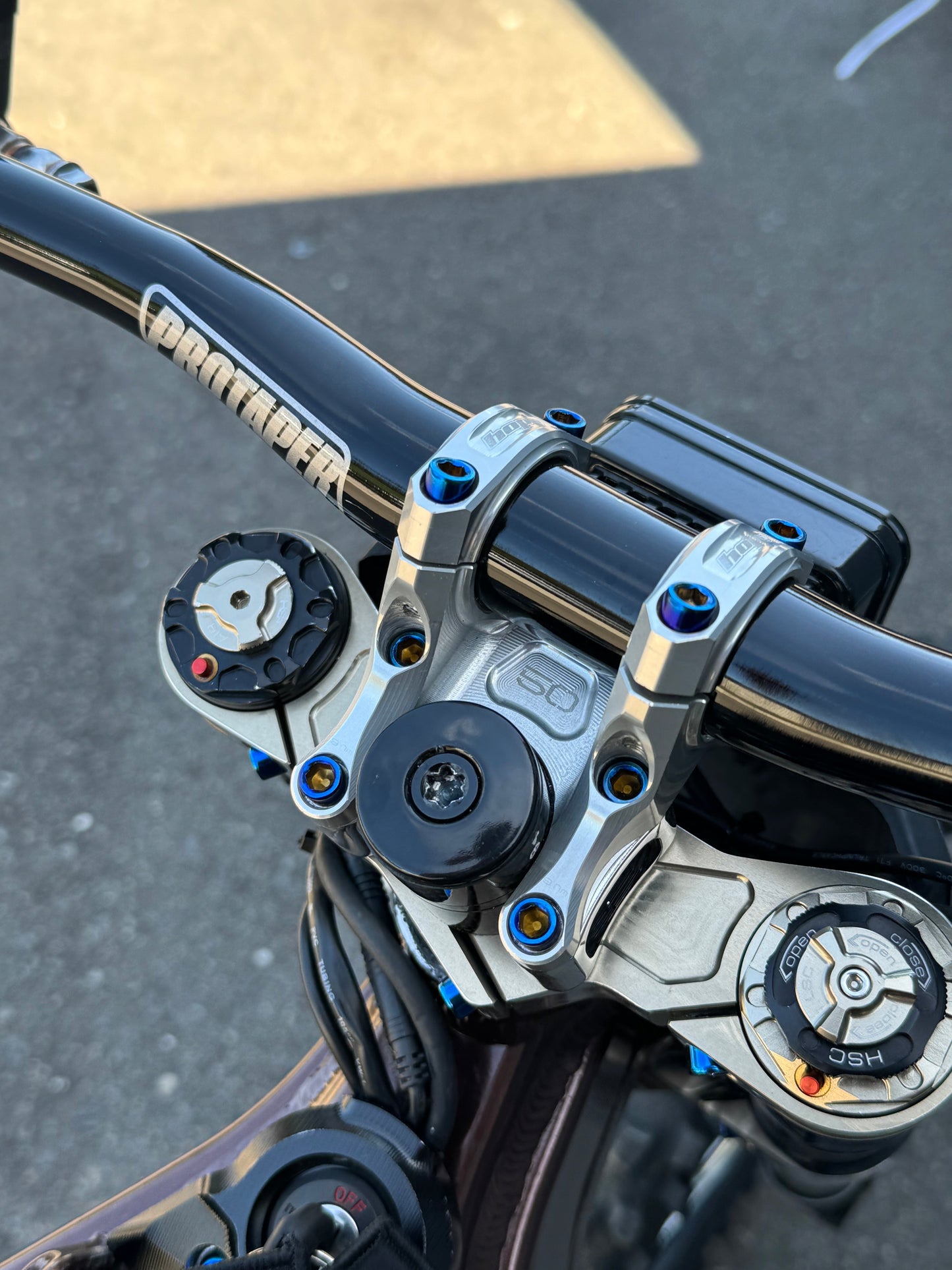 Direct Stem Riser Titanium Bolts