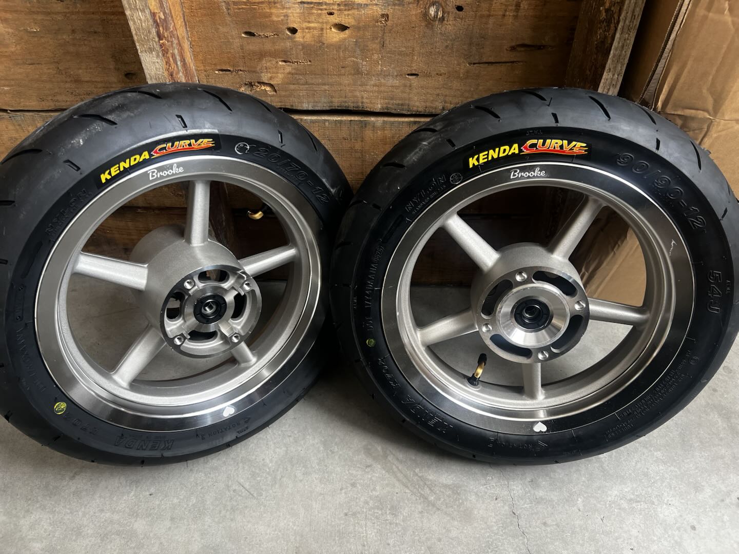 Chrome Tuttio / Razor / Yozma Supermoto Wheel Set
