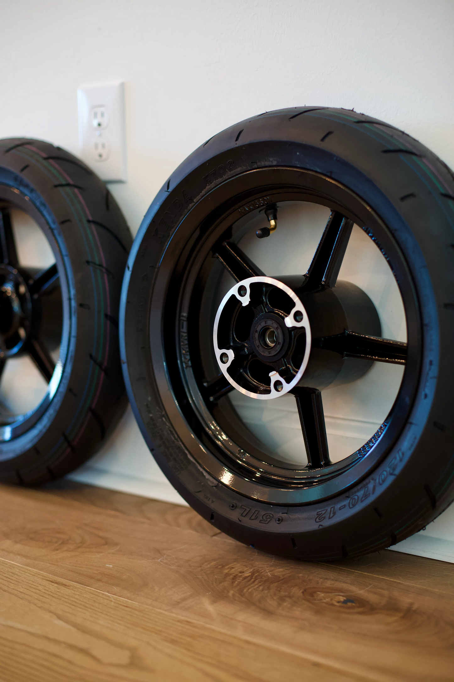 Tuttio / Razor / Yozma Supermoto Wheel Set