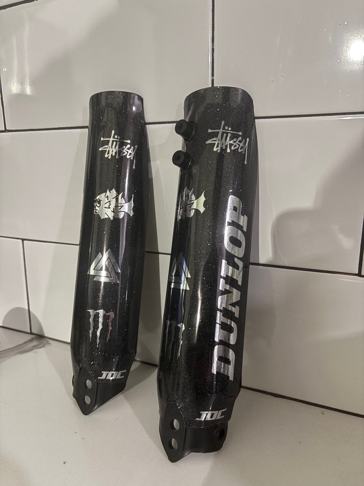 Tuttio Fork Guard Graphics