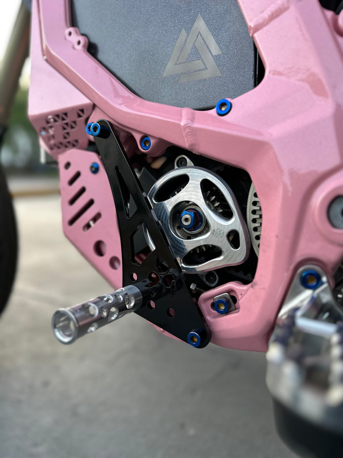Shift Lock - Surron Ultra Bee