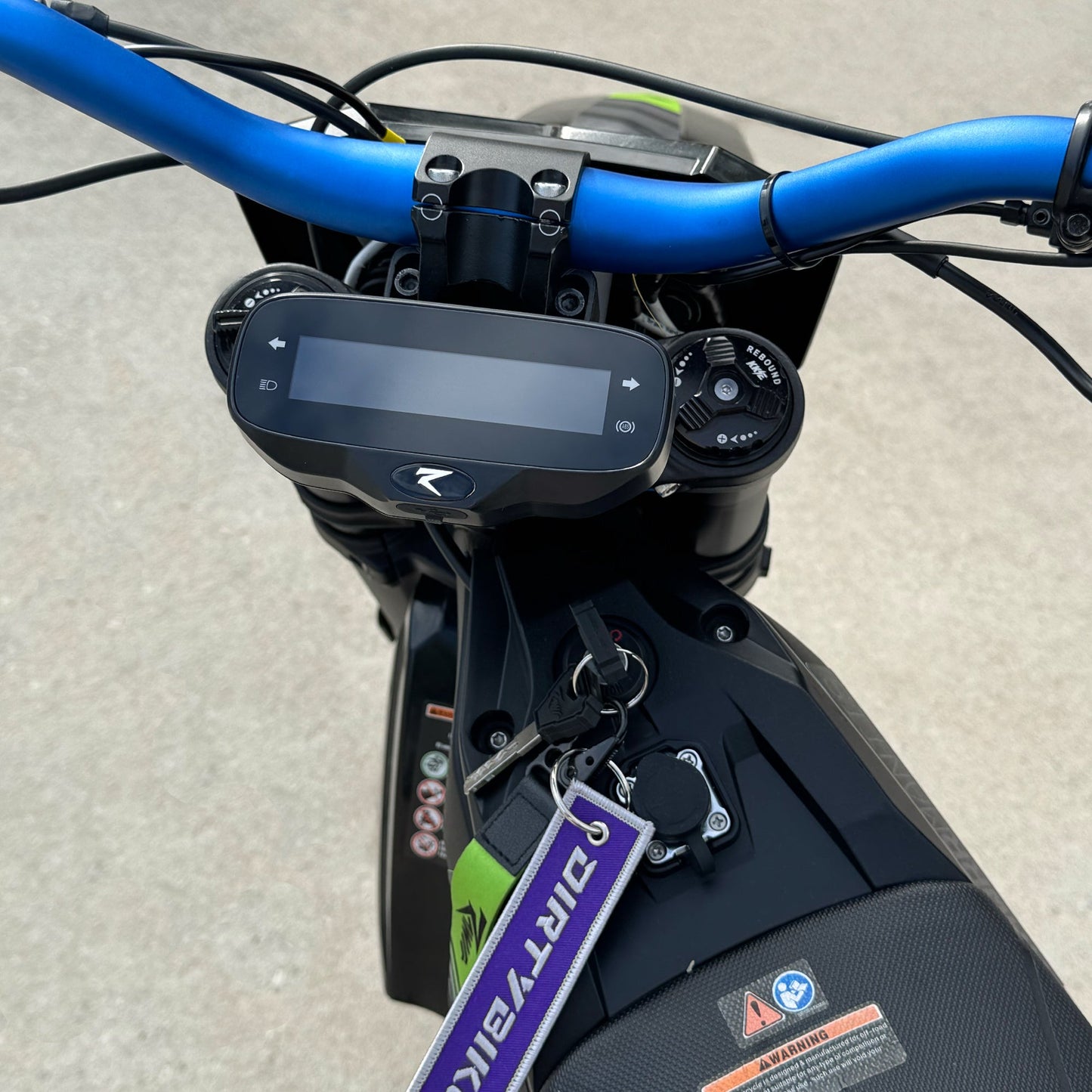 Rawrr Mantis X Display Relocation Bracket Kit