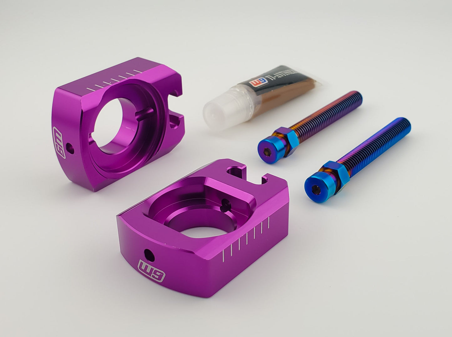 Warp 9 Ultra Bee Titanium Axle & Adjustable Blocks